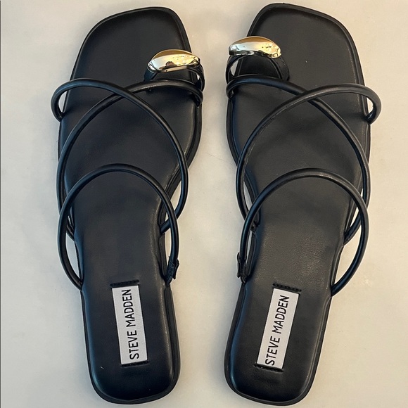 Steve Madden Black Sandals with Metallic Gold Details - Picture 1 of 4